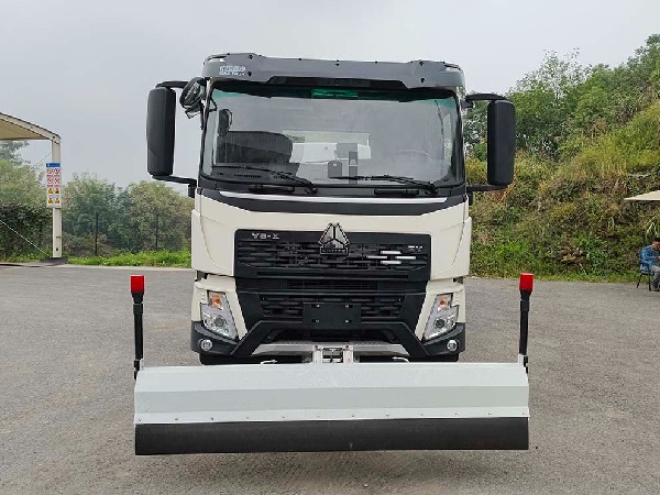 華威馳樂牌SGZ5180TXSWPBEV純電動(dòng)洗掃車|中國重汽新能源EV純電動(dòng)洗掃車|5180洗掃車|干濕兩用洗掃車|四季型多功能洗掃車